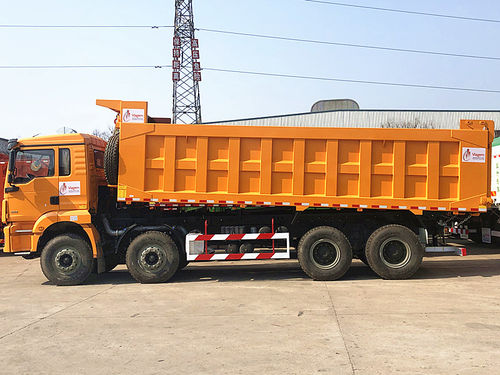 Laatste bedrijfscasus over Vijf sets Shacman dumptrucks zijn klaar en verscheept, geprinte logo voor de klant.