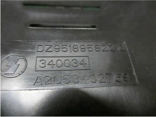 China Shacman zware vrachtwagen onderdelen F3000 Dashboard DZ95189582210 Truck accessoires