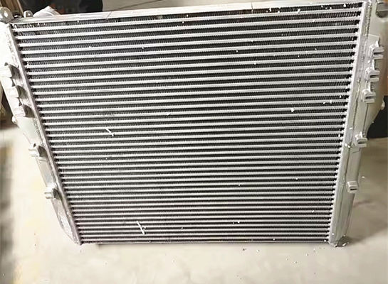 Shacman Truck Spare Parts Intercooler Assembly DZ9X259531004 voor X6000/X3000/F2000/F3000 Heavy Duty Truck