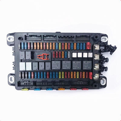 Shacman Truck Parts Centrale elektrische installatie plaat DZ93189584400 Cab Fuse Box voor originele fabriek