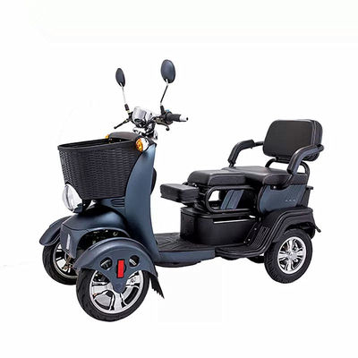 Huishoudelijk elektrisch voertuig met vier wielen kleine scooter elektrisch voertuig met drie zitplaatsen voor volwassenen en ouderen voor vrije tijd