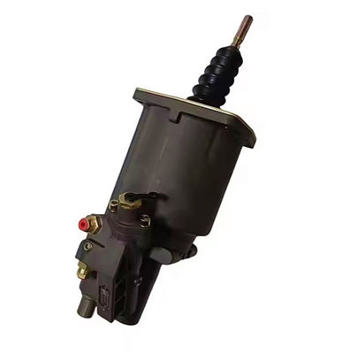 Op maat gemaakte speciale vrachtwagen met 10 ton hefgewicht 400-500L brandstoftankcapaciteit en 330 pk